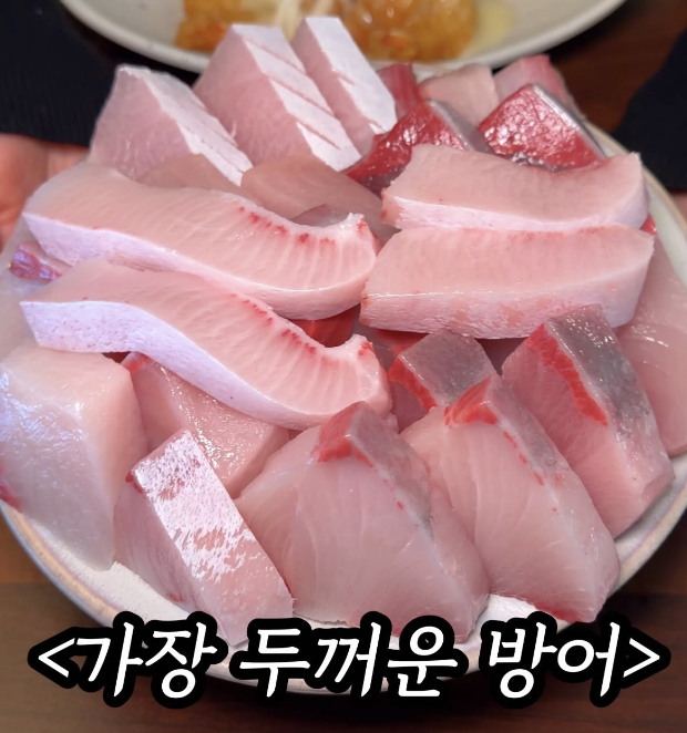 "일본 가면 꼭 먹어야지!" 배스킨라빈스 '크레페' 판매 매장 168곳 총정리 (먹통령 PICK)